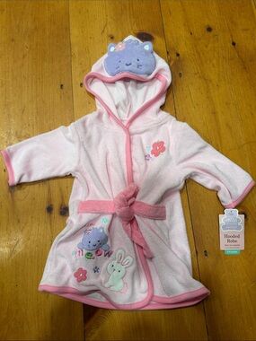 Carter's Light Pink Hooded Baby Robe Animal Appliqués size Infant 0-9 months